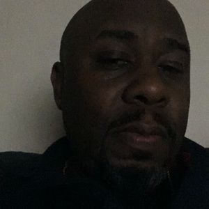 Meet your Posher, Devin